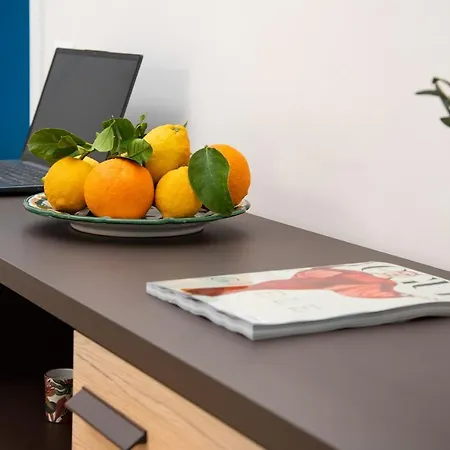 Couette-café Stanza Tasso - De Vivo Realty 3*