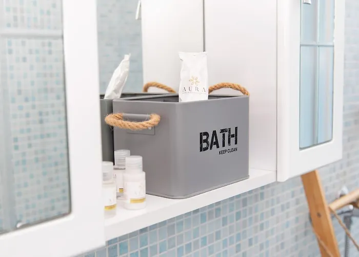 Stanza Tasso - De Vivo Realty 3*