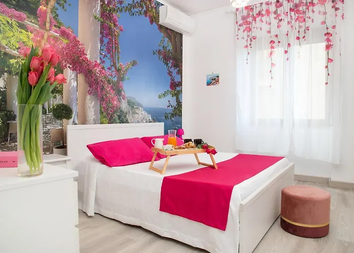 Stanza Tasso - De Vivo Realty Sorrento