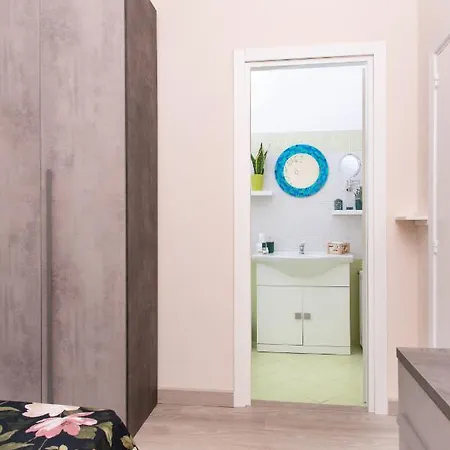 De Vivo Realty - Stanza Tasso Sorrento Couette-café 3*